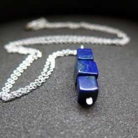lapis necklace. lapis lazuli pendant. blue stone jewelry.