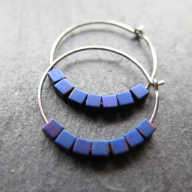 indigo earrings with hematite cubes. hypoallergenic niobium hoops for sensitive ears. modern purple blue jewelry.