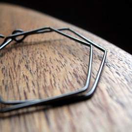 hexagon earrings. niobium hoops for sensitive ears. geometric hoops. niobium wire jewelry.